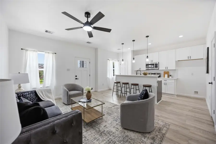 5214 Rue Street, Houston, TX 77033 - #3