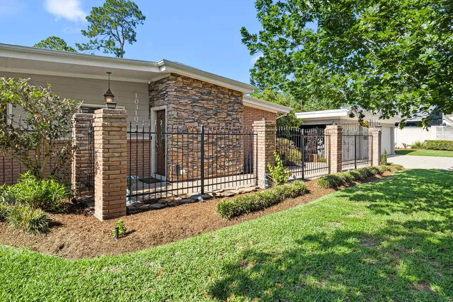10310 Mayfield Road, Houston, TX 77043 - #2