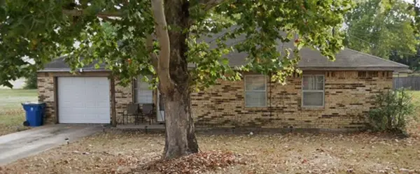 119 Pine Meadows Circle, Prairie View, TX 77445
