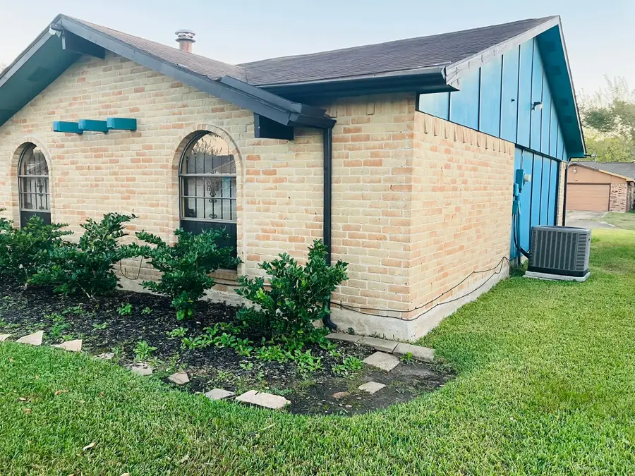 14426 Kemrock Drive, Houston, TX 77049 - Image #3