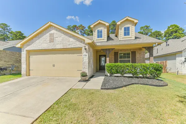 1704 Wandering Hills Road, Conroe, TX 77304