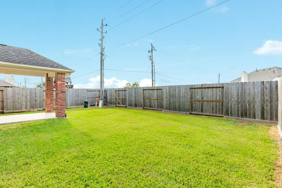 1025 Luke Drive, Alvin, TX 77511 - #3