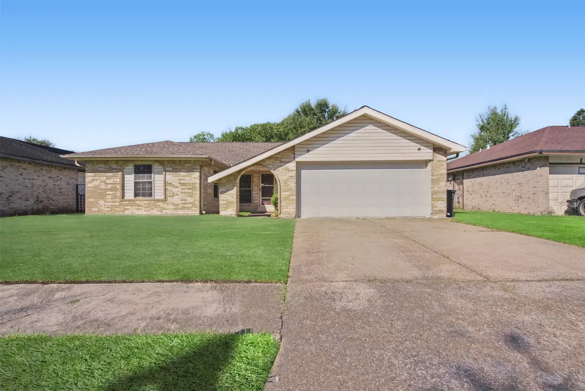 1323 Castle Glen Drive, Houston, TX 77015 - #1