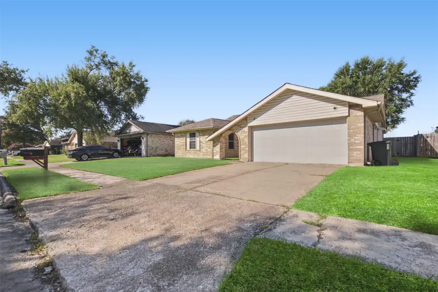 1323 Castle Glen Drive, Houston, TX 77015 - #2