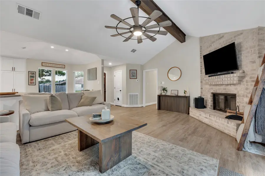 1304 Edinburgh Drive, Friendswood, TX 77546 - #2