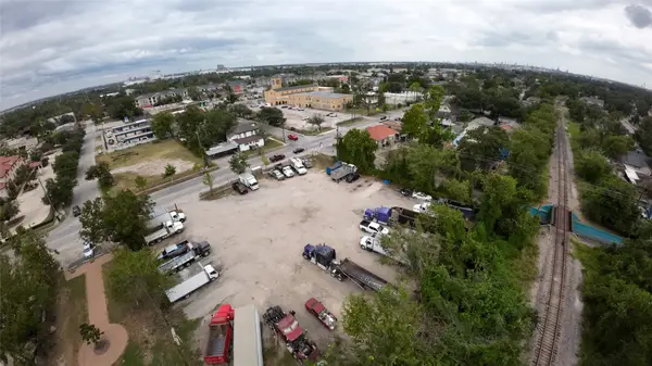 7206 Capitol St, Houston, TX 77011