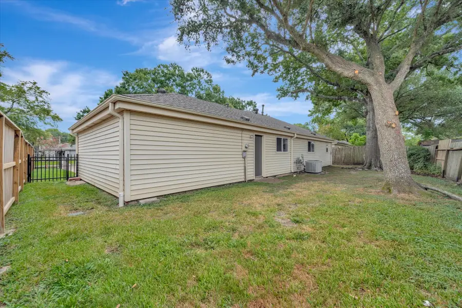 15414 Pleasant Valley Road, Houston, TX 77062 - #3