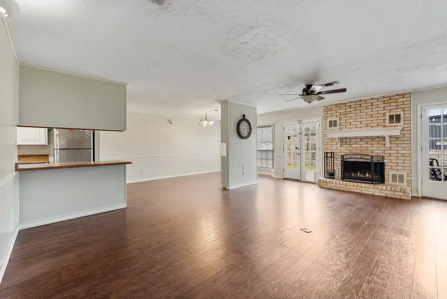 3917 Hilltop Drive, Bryan, TX 77801 - #2