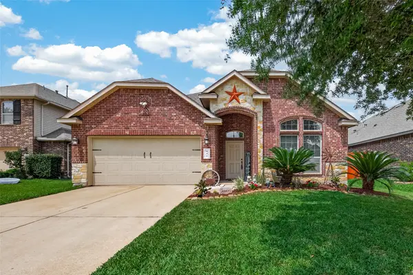 106 Bogey Circle, La Porte, TX 77571