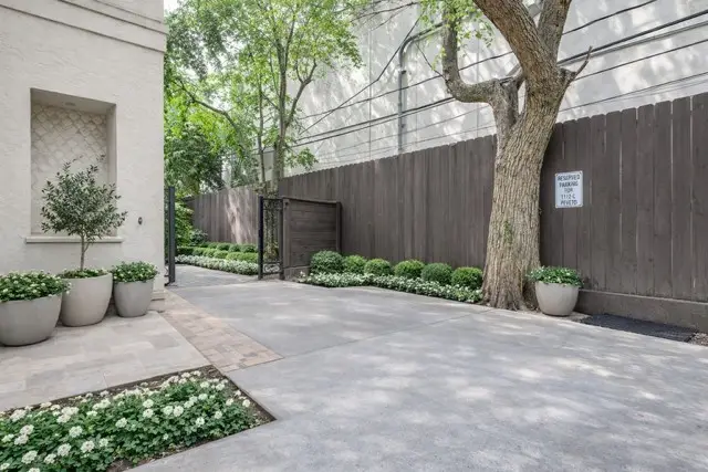 1112 Peveto Street #C, Houston, TX 77019 - #2