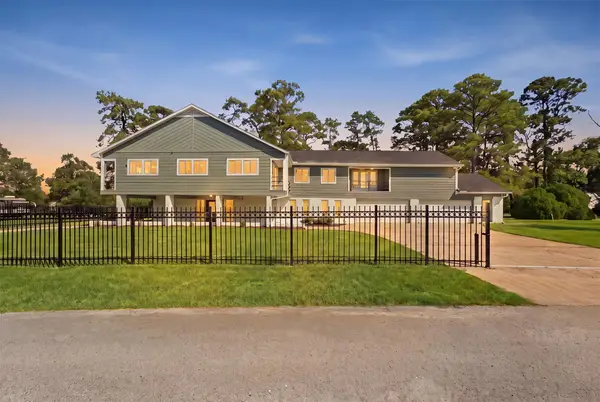 219 Page Lane, Huffman, TX 77336