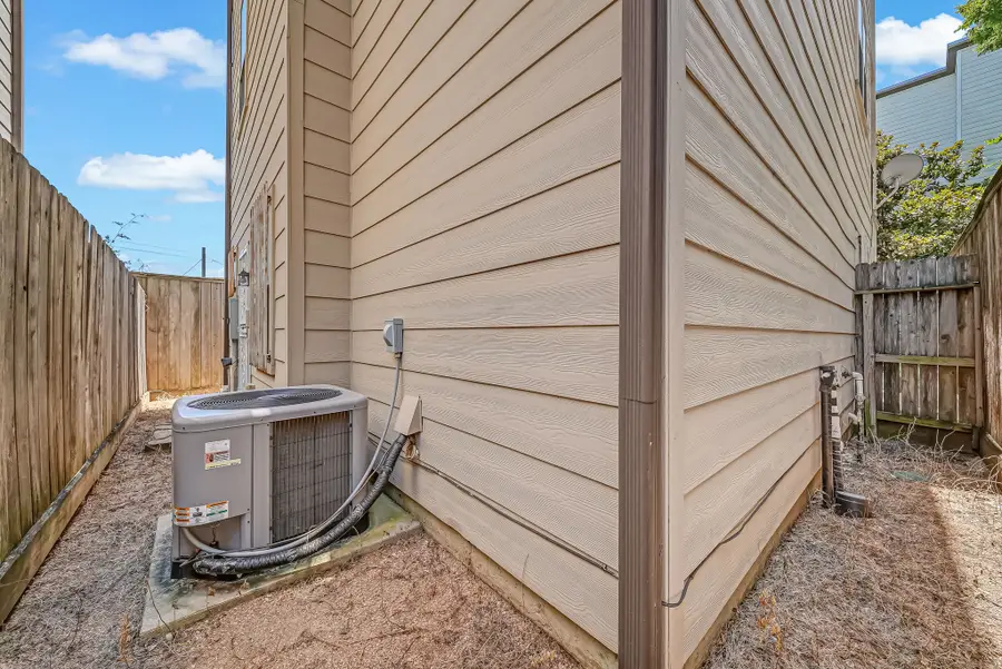 1616 Live Oak Street, Houston, TX 77003 - #2