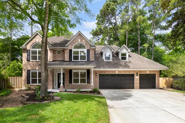 35 Classic Oaks Place, The Woodlands, TX 77382