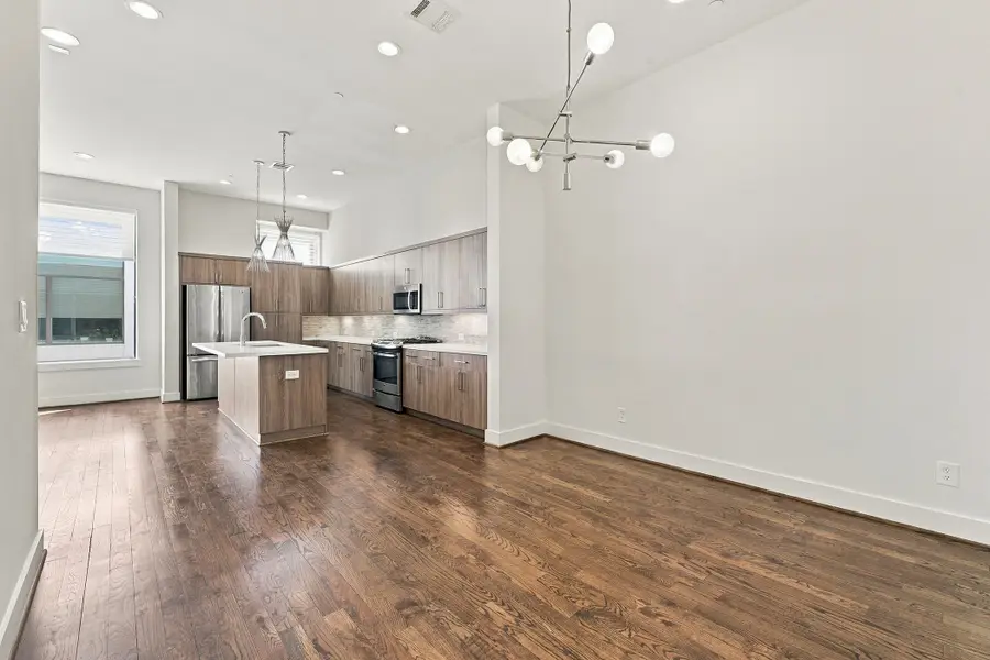1004 California Street #203, Houston, TX 77006 - #3