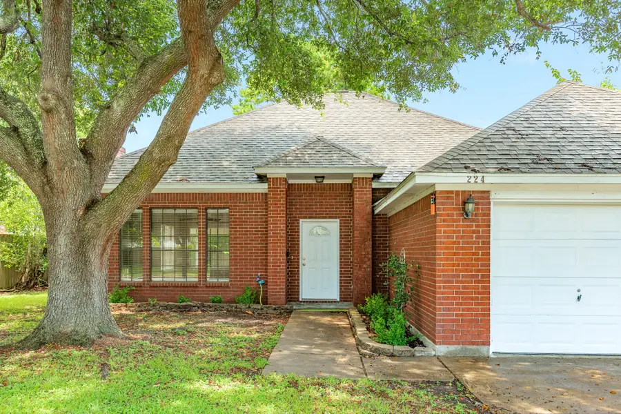 224 N Ranch House Road, Angleton, TX 77515 - #3