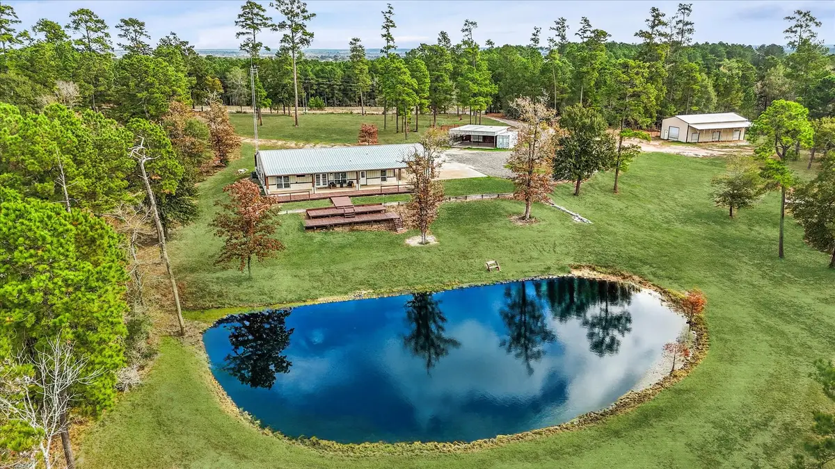 114 Fm 3179 Road, Huntsville, TX 77340 - Image #1