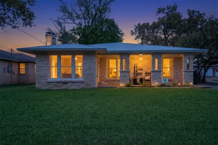 234 E Obryant Street, Bellville, TX 77418 - #2