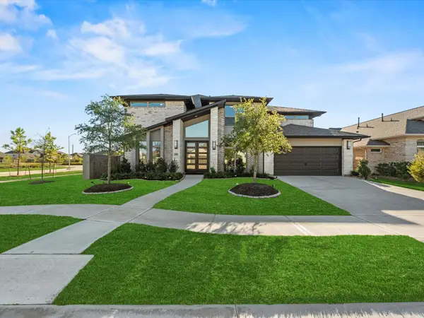 30703 Chamomile Bend, Fulshear, TX 77423