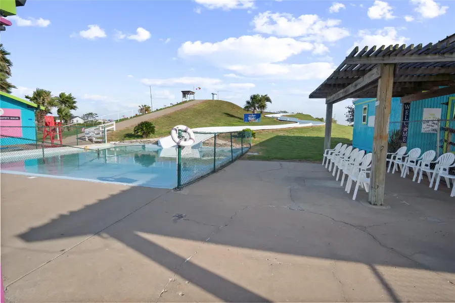2061 Highway 87, Crystal Beach, TX 77650 - #2