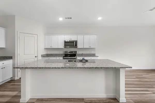 332 Stone Crossing Drive, Liberty, TX 77575