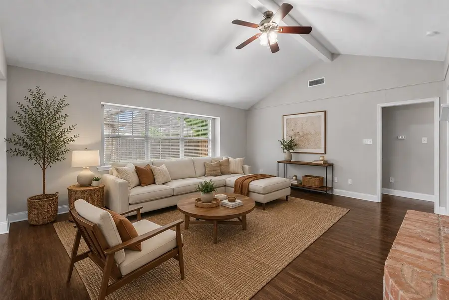 11703 Brighton Lane, Meadows Place, TX 77477 - #2