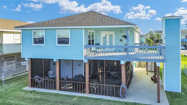 114 Four Master Road, Freeport, TX 77541