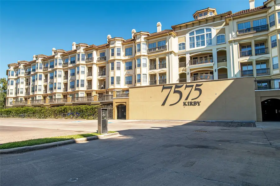 7575 Kirby Drive #3202, Houston, TX 77030 - #3