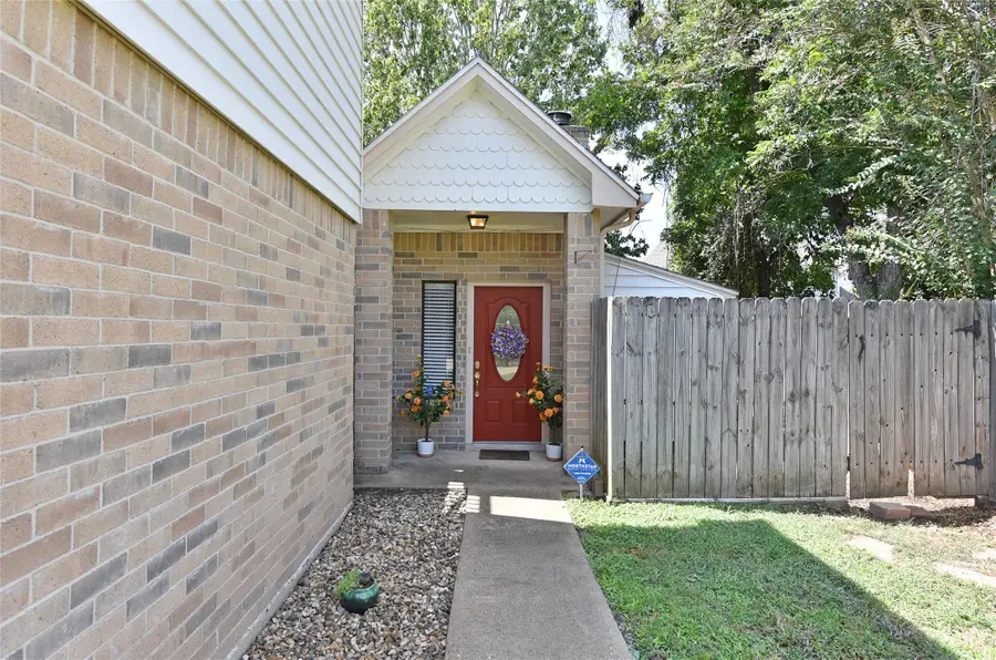 8409 Bayou Pine Court, Houston, TX 77040 - #2