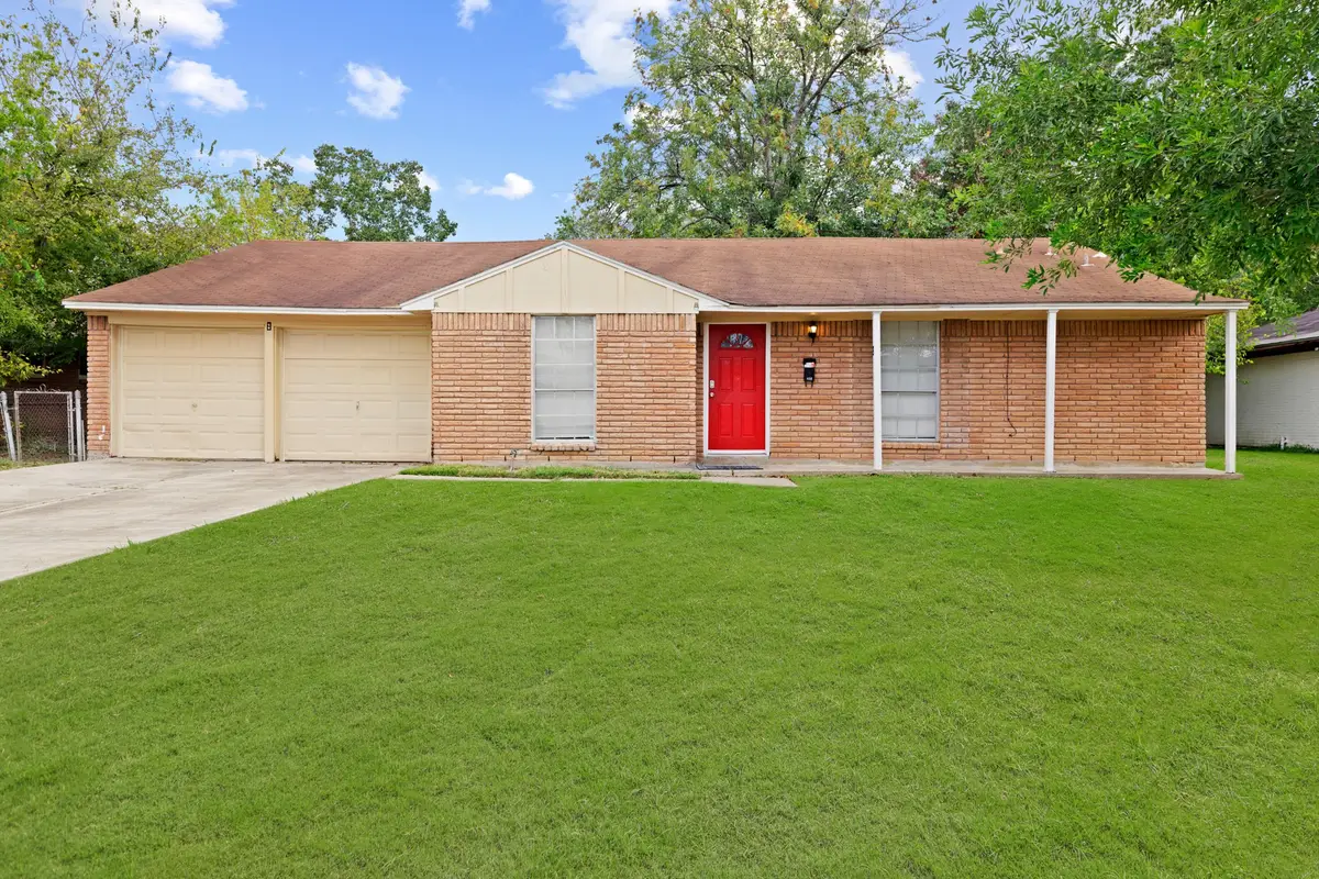 408 Grantham Road, Baytown, TX 77521 - #1