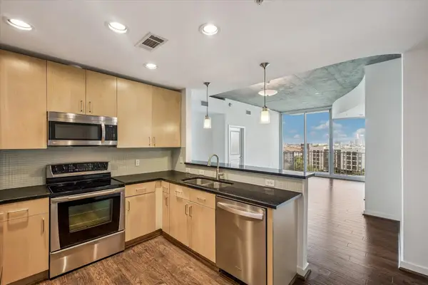 5925 Almeda Road #10805, Houston, TX 77004