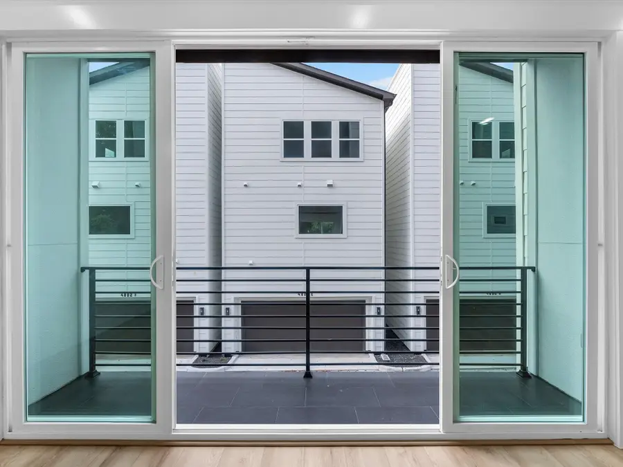 4804 Elysian St #A/B, Houston, TX 77009 - #3
