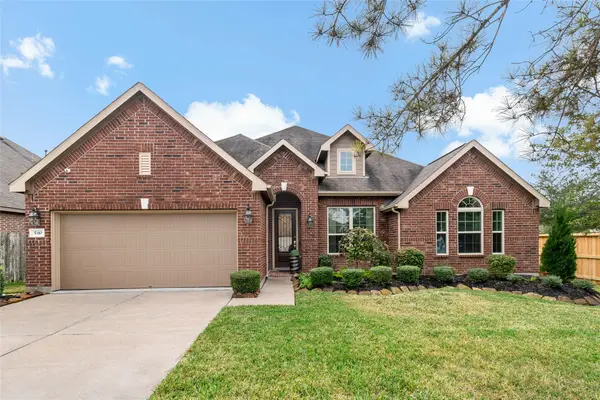 5310 Savannah Bend Drive, Rosharon, TX 77583