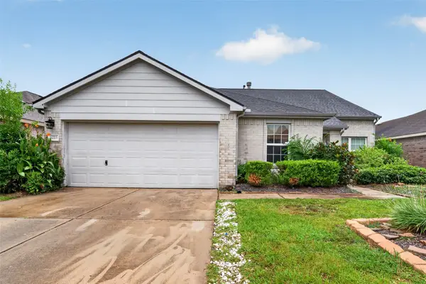 3223 Legends Creek Drive, Spring, TX 77386