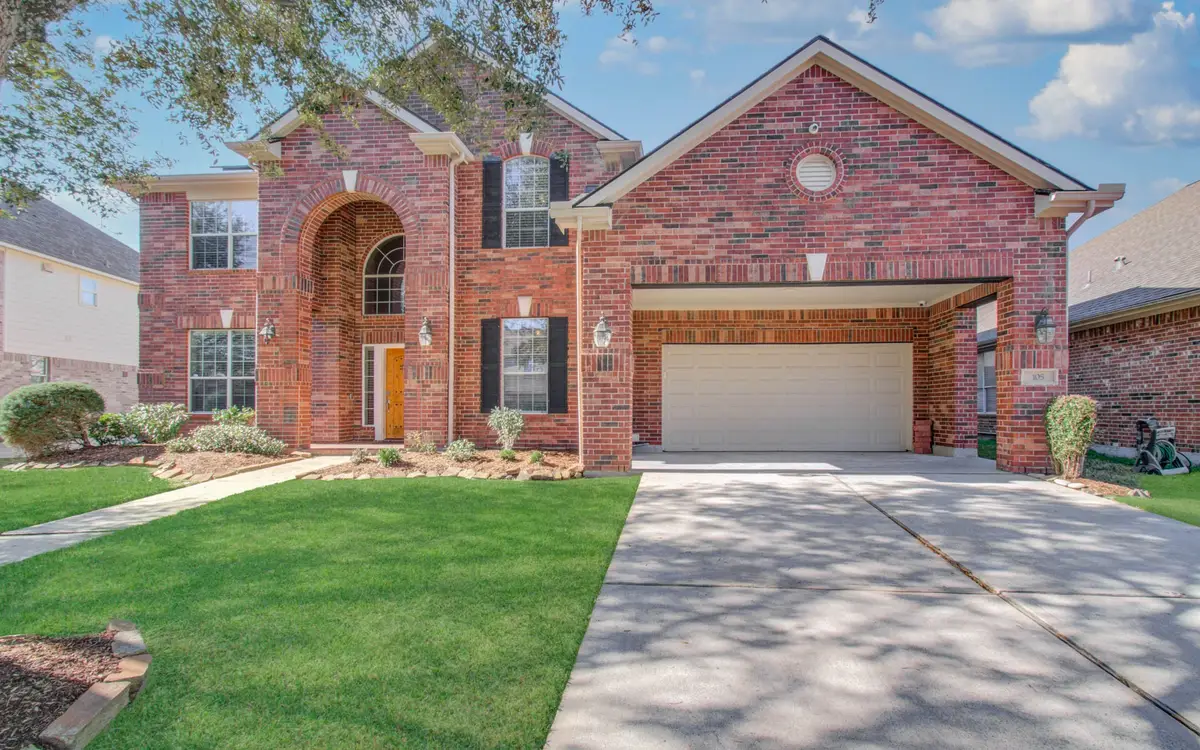 105 Hawke Bay Lane, Friendswood, TX 77546 - #1