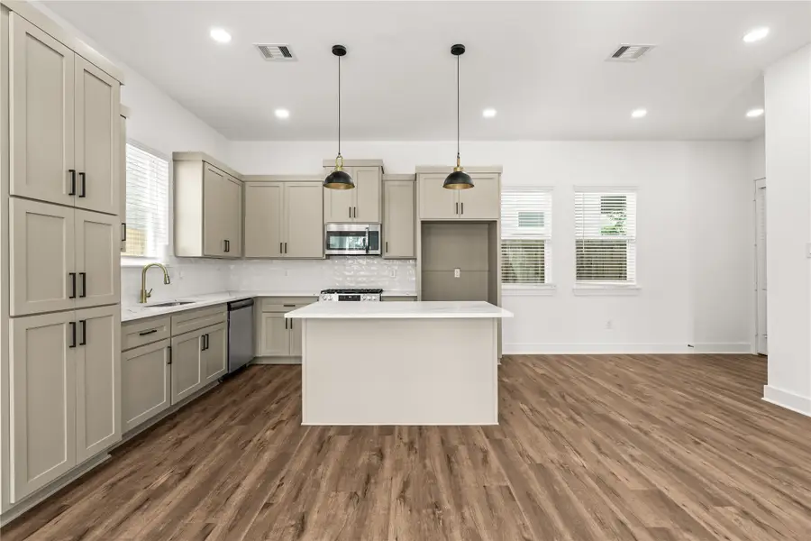 4702 Rawley St Street, Houston, TX 77020 - #3
