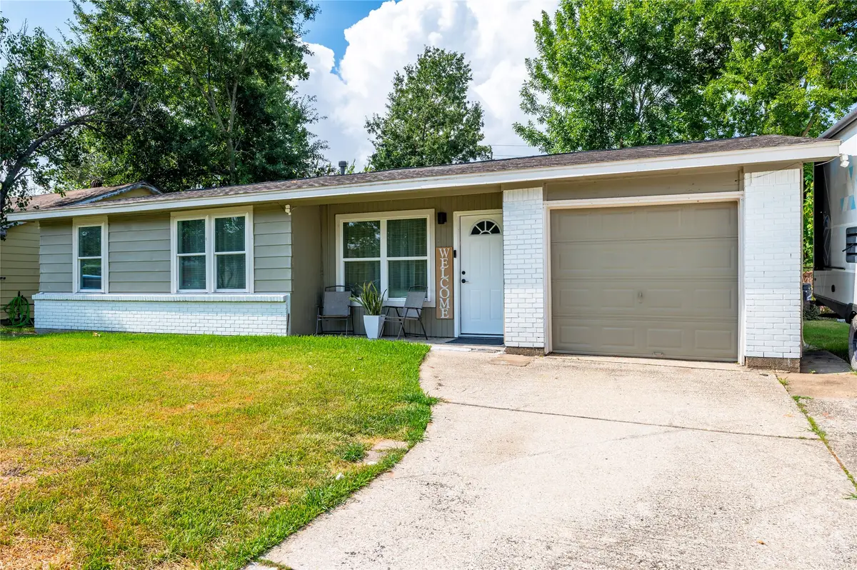 5311 Louise Street, Baytown, TX 77521 - #1