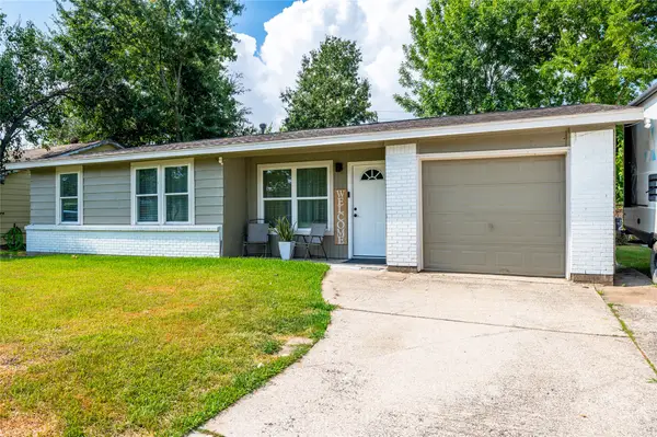 5311 Louise Street, Baytown, TX 77521