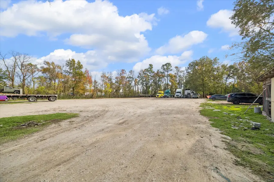 9114 1/2 N Green River Drive, Houston, TX 77078 - Image #3