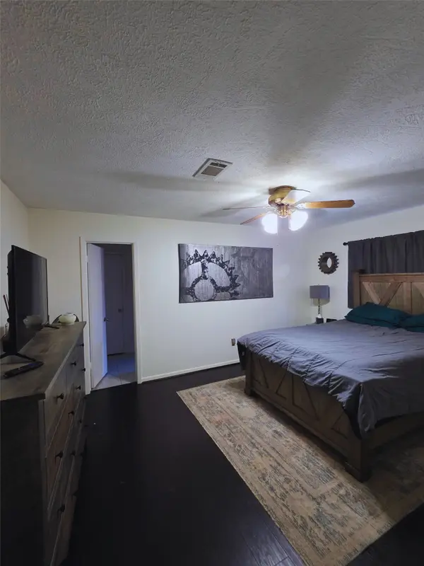 10302 Windriver Drive, Houston, TX 77070
