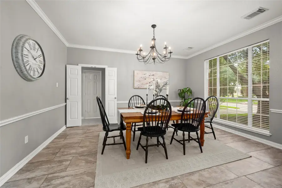 9607 Woodcliff Lake Drive, Spring, TX 77379 - Image #3