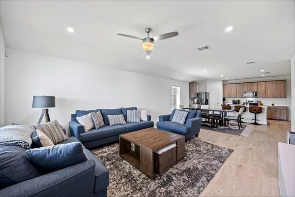 1623 Solana Drive, Fresno, TX 77545