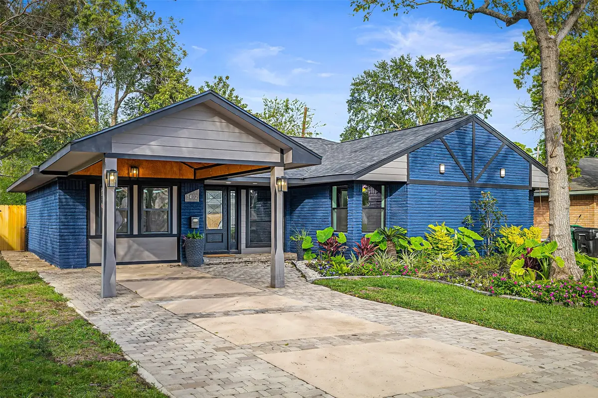 5402 Libbey Lane, Houston, TX 77092 - Image #1