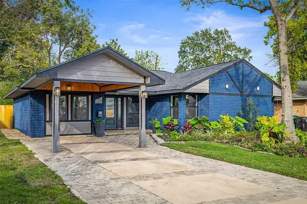 5402 Libbey Lane, Houston, TX 77092