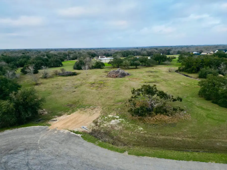 13 Center Tree Drive, Palacios, TX 77465 - #2