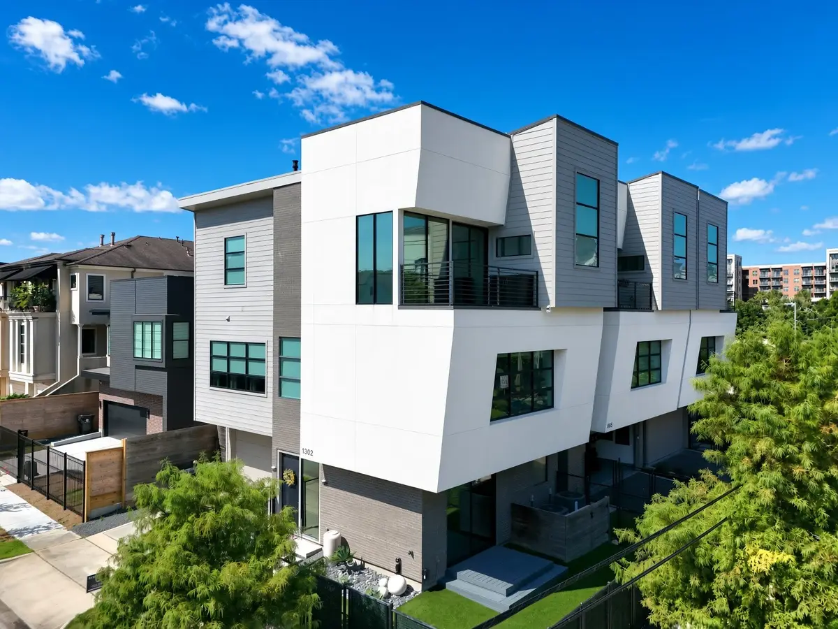 1302 Crocker Street, Houston, TX 77019 - #1