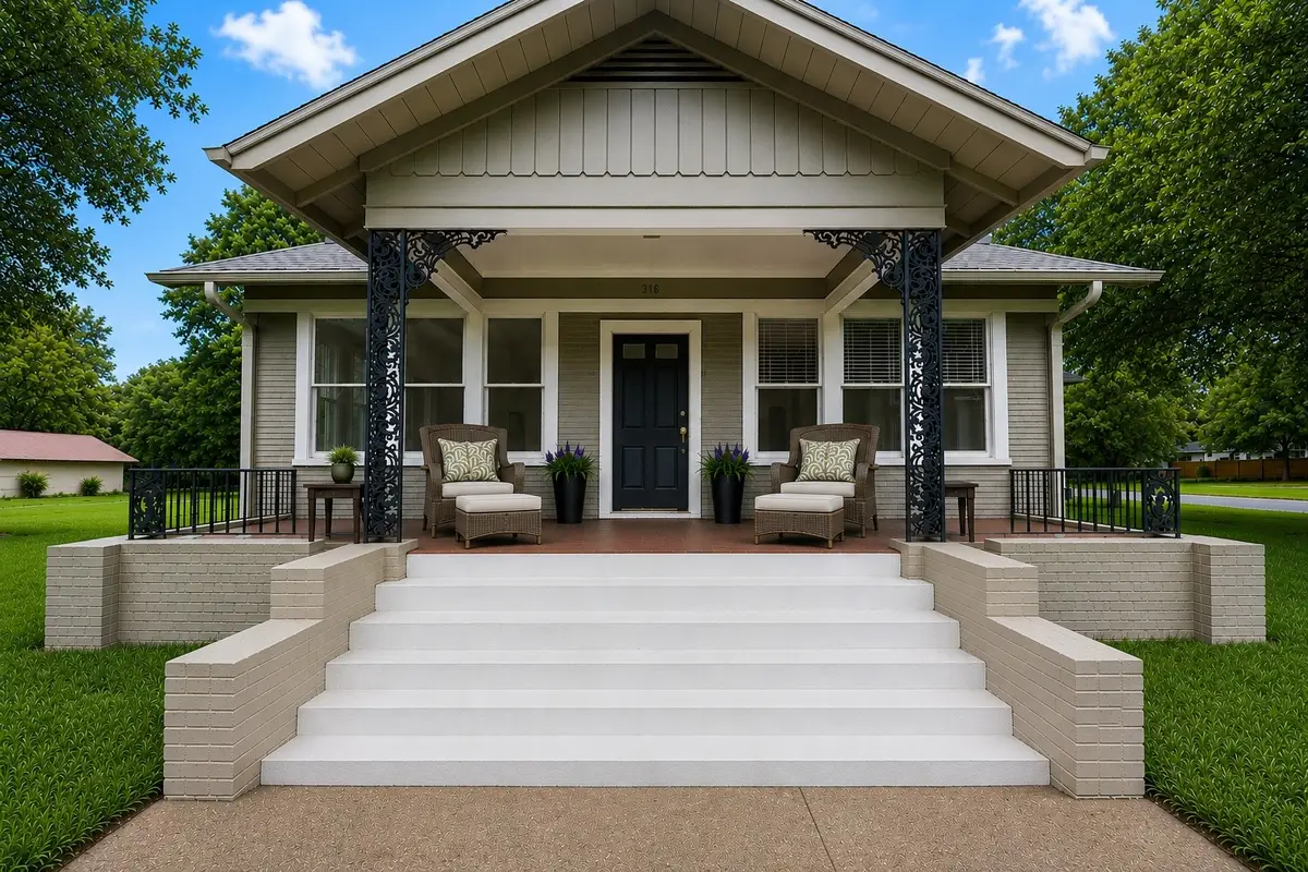 918 S Madison Street, La Grange, TX 78945 - #1