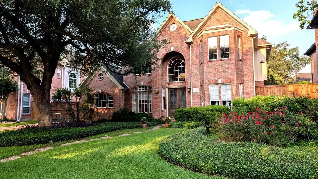109 Ferndale Street, Bellaire, TX 77401 - #1