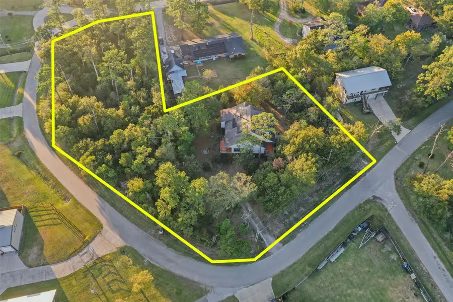 4510 Lininger Lane, Dickinson, TX 77539 - Image #3