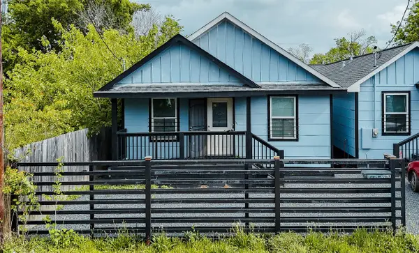 3015 Florida Street, Houston, TX 77026