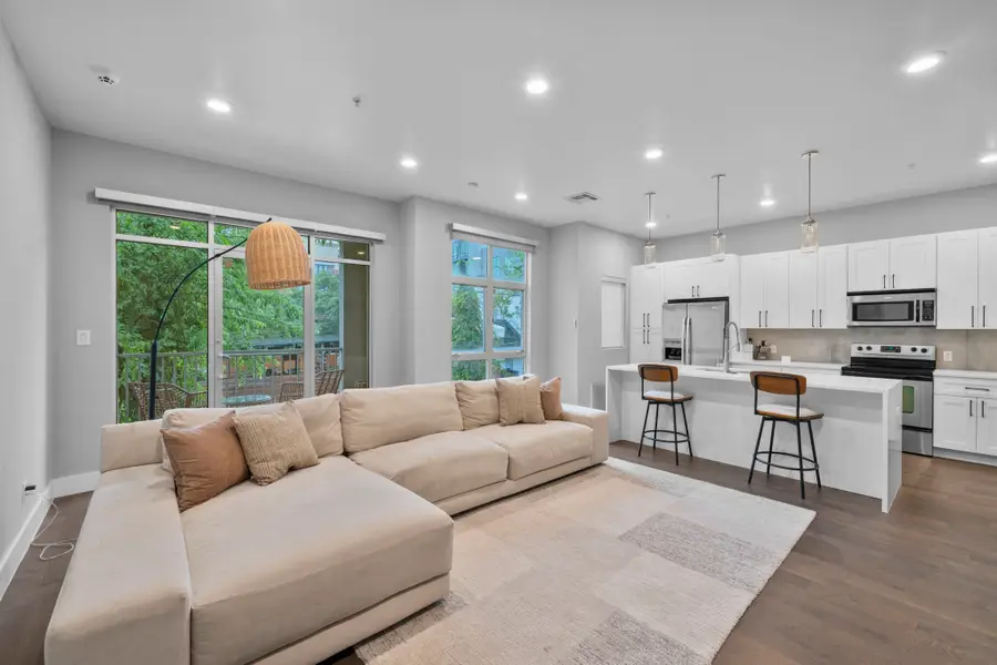207 Pierce Street #209, Houston, TX 77002 - #2